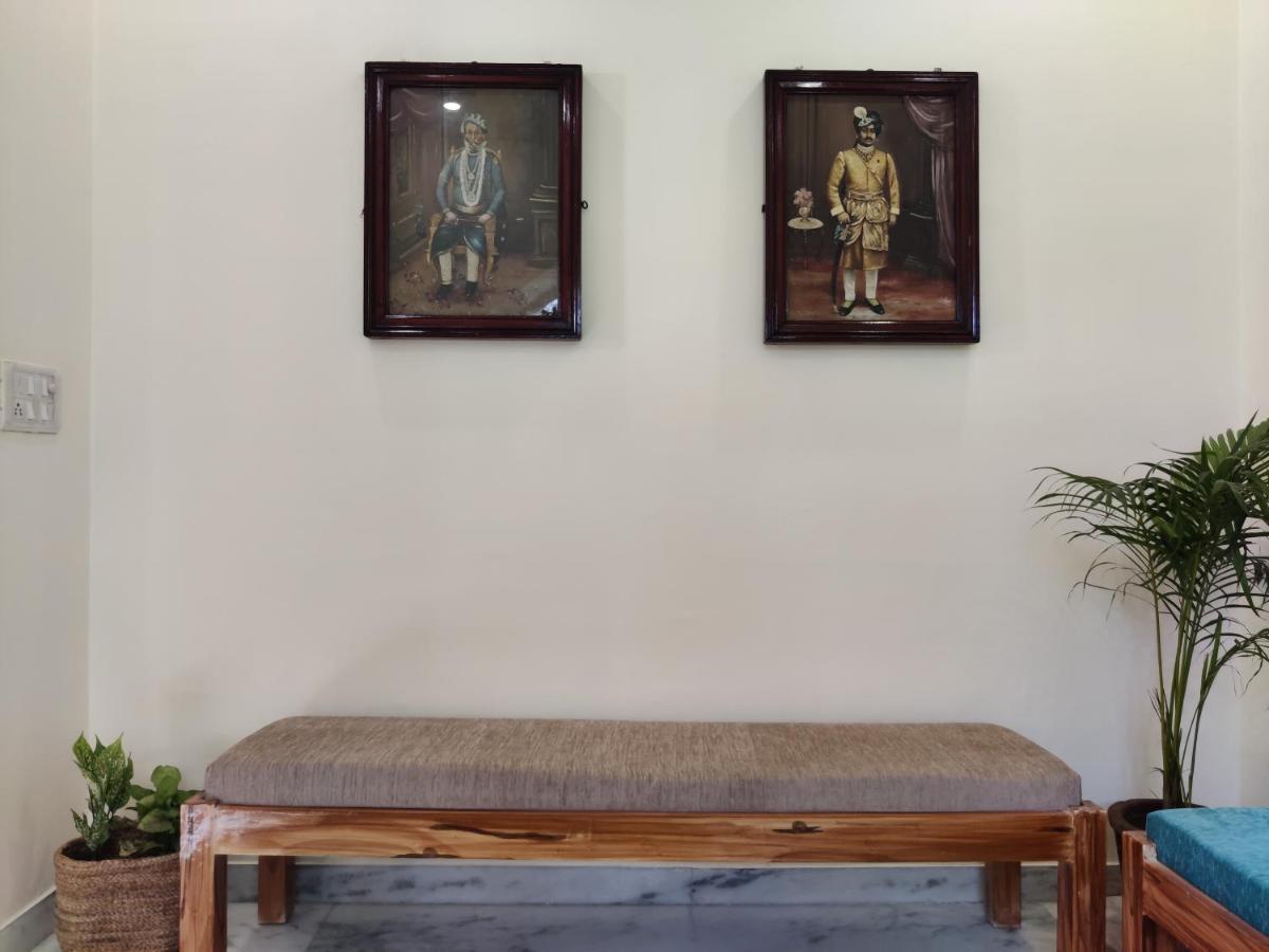 The Karauli Villa By Le Pension Stays Jaipur Ngoại thất bức ảnh