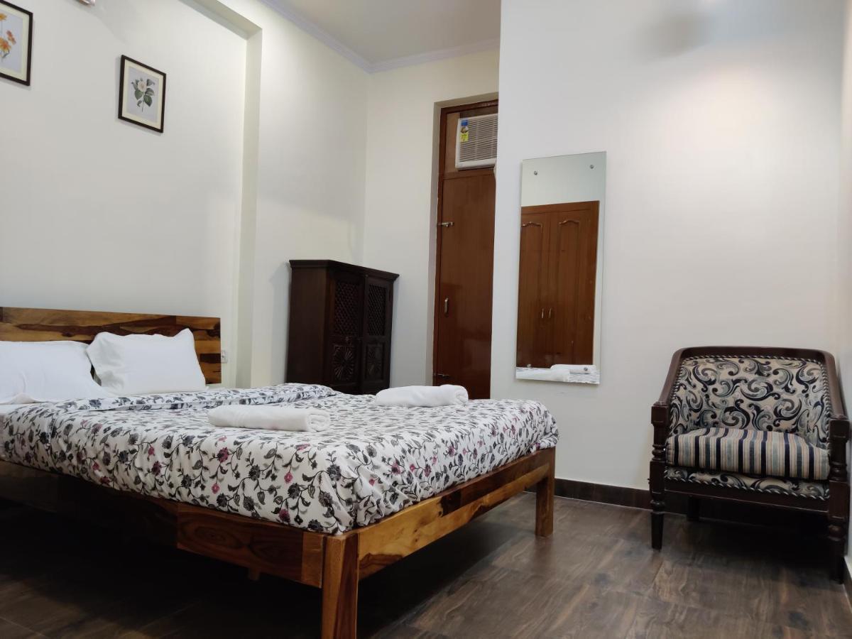The Karauli Villa By Le Pension Stays Jaipur Ngoại thất bức ảnh
