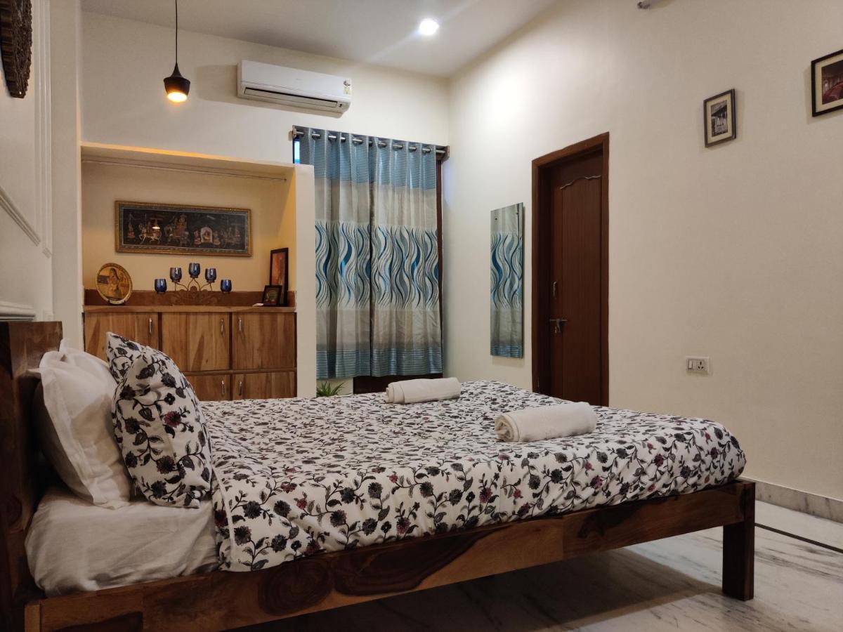 The Karauli Villa By Le Pension Stays Jaipur Ngoại thất bức ảnh