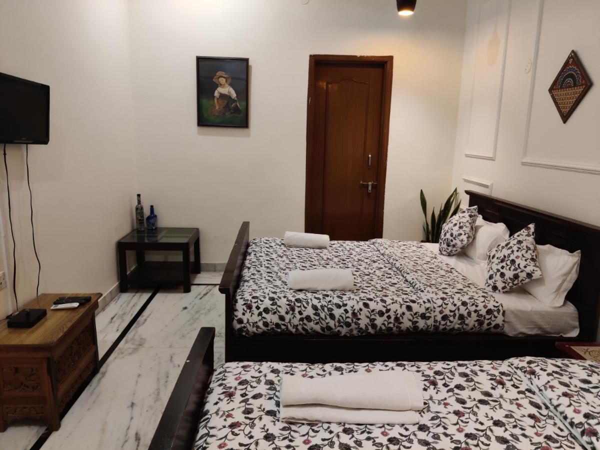 The Karauli Villa By Le Pension Stays Jaipur Ngoại thất bức ảnh