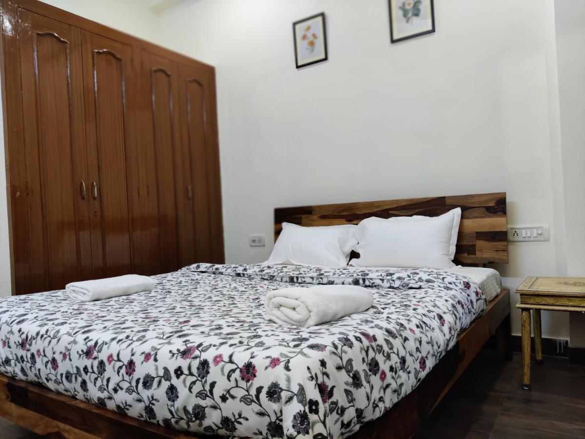 The Karauli Villa By Le Pension Stays Jaipur Ngoại thất bức ảnh
