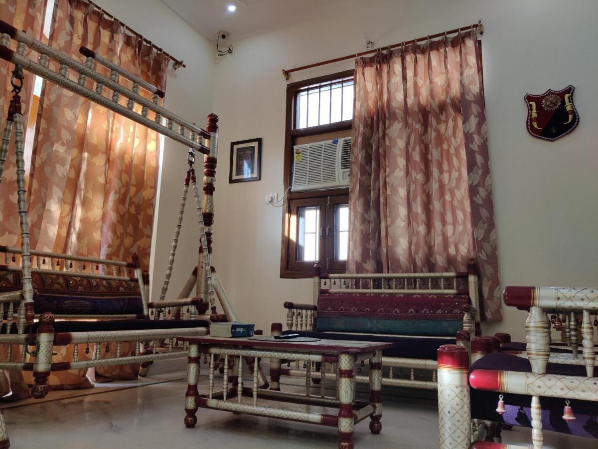 The Karauli Villa By Le Pension Stays Jaipur Ngoại thất bức ảnh