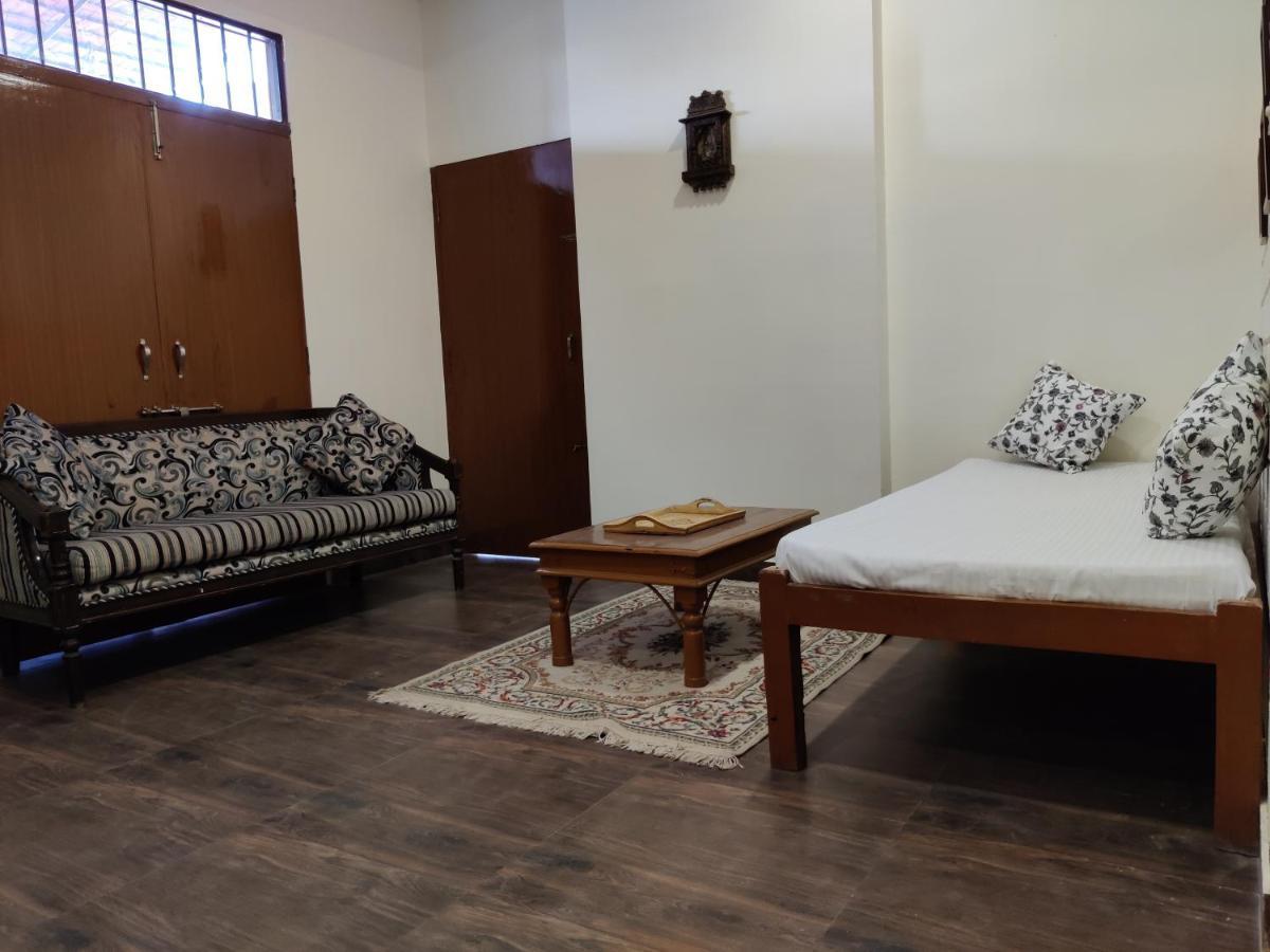 The Karauli Villa By Le Pension Stays Jaipur Ngoại thất bức ảnh